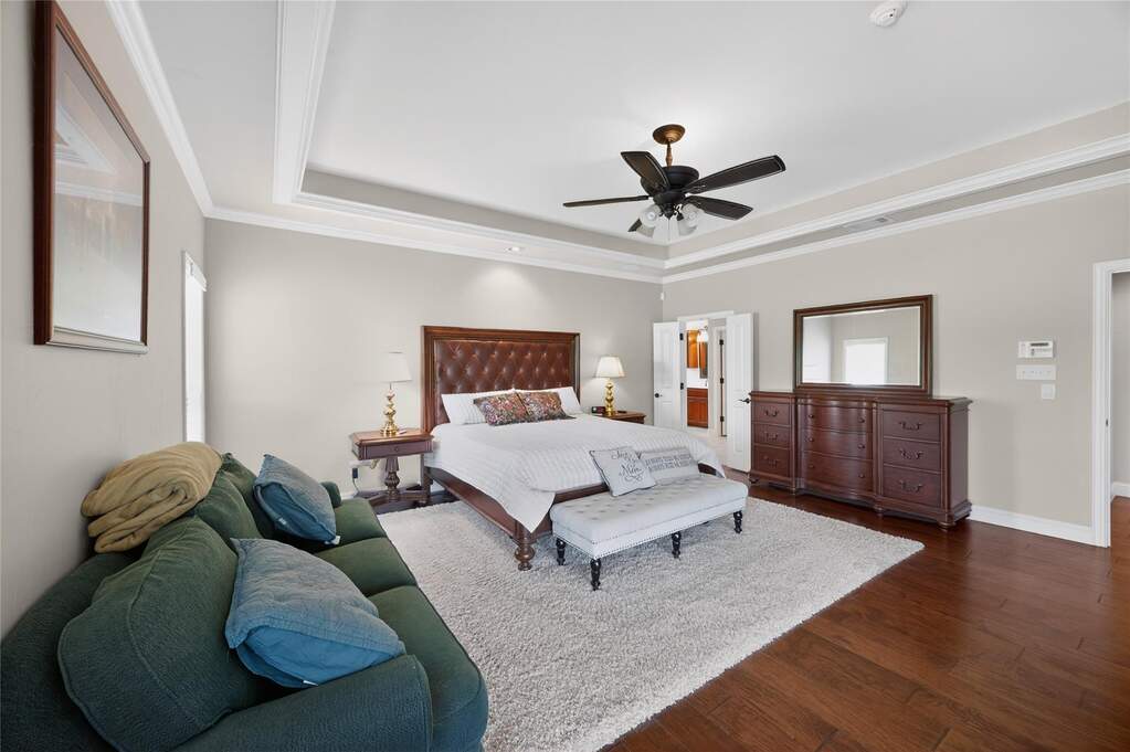 4 Bedroom Single Family Home/House's Image 13