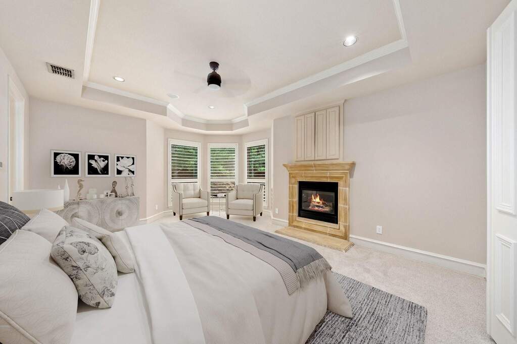5 Bedroom Single Family Home/House's Image 6