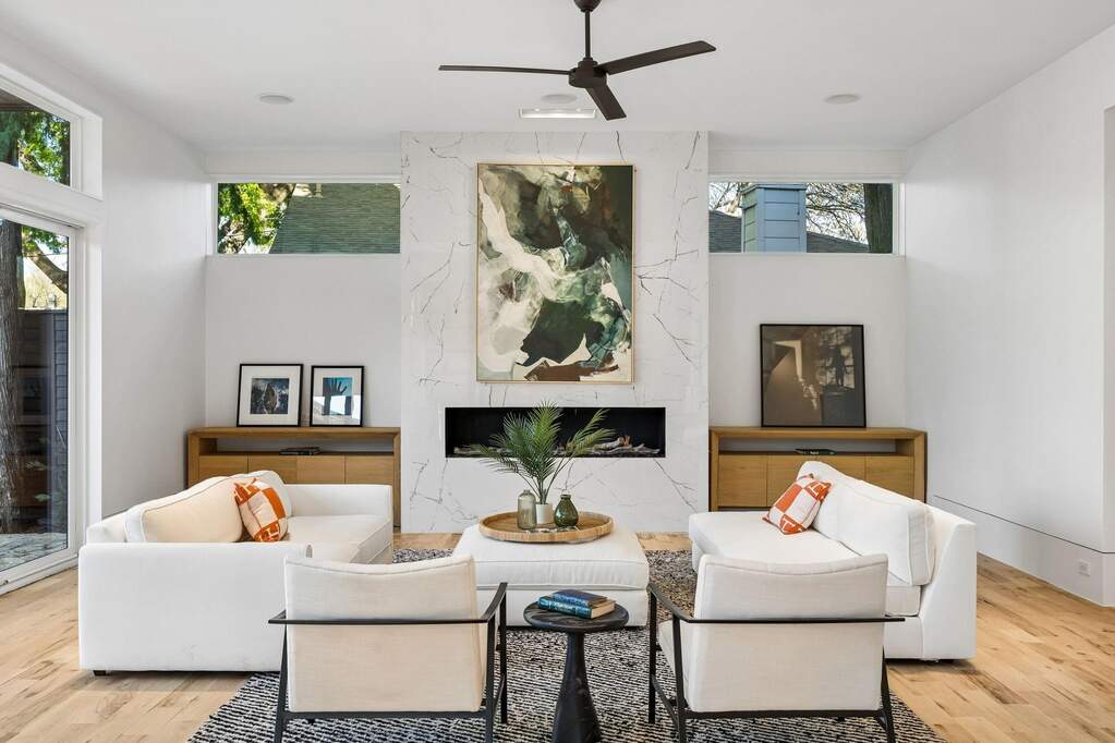 5 Bedroom Single Family Home/House's Image 12
