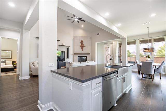 4 Bedroom Single Family Home/House's Image 10