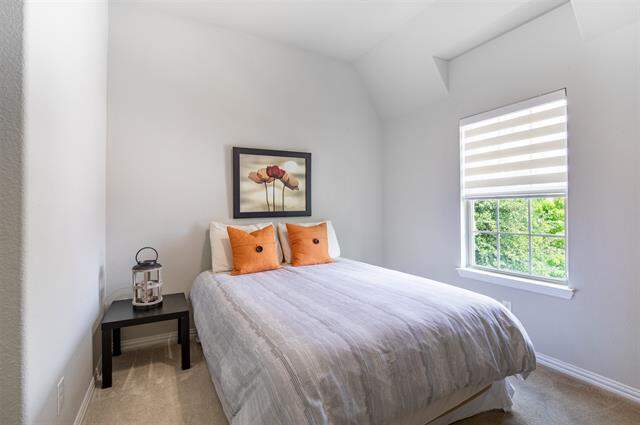 4 Bedroom Single Family Home/House's Image 27