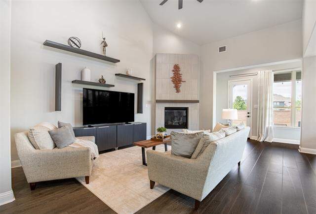 4 Bedroom Single Family Home/House's Image 4