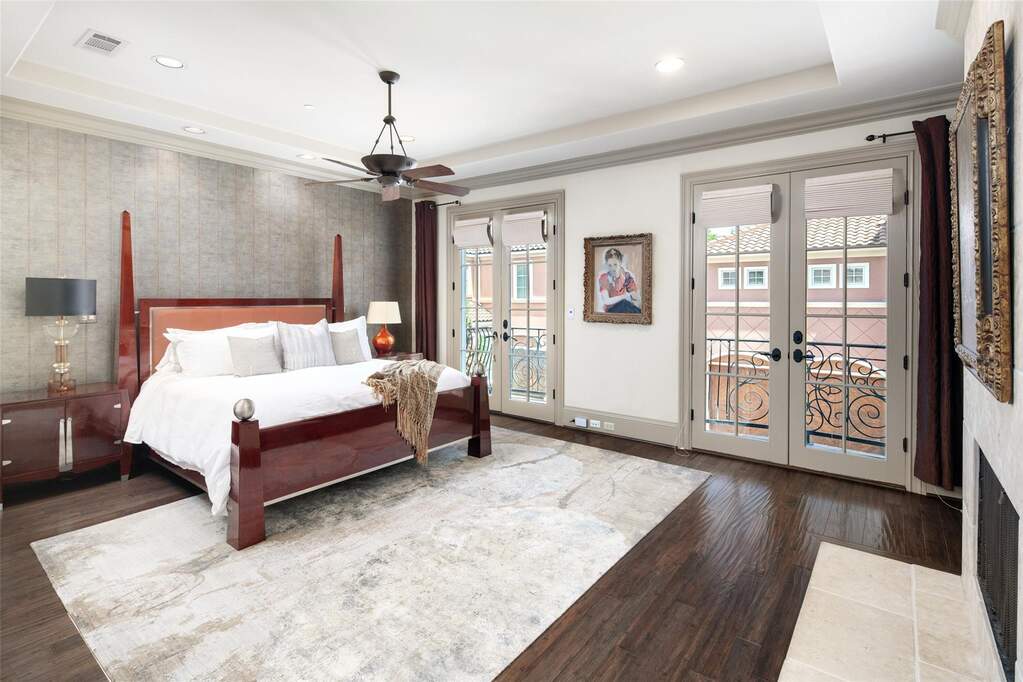 4 Bedroom Villa/Townhouse's Image 19