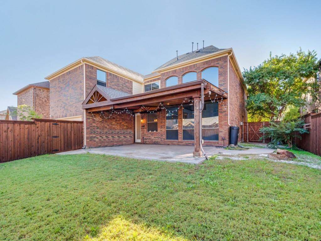 4 Bedroom Single Family Home/House's Image 20