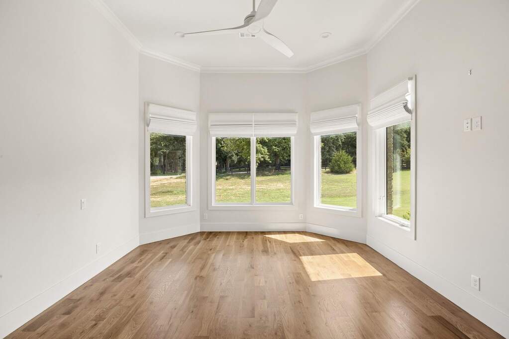 4 Bedroom Single Family Home/House's Image 21