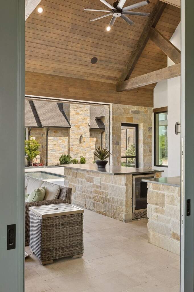 4 Bedroom Single Family Home/House's Image 25