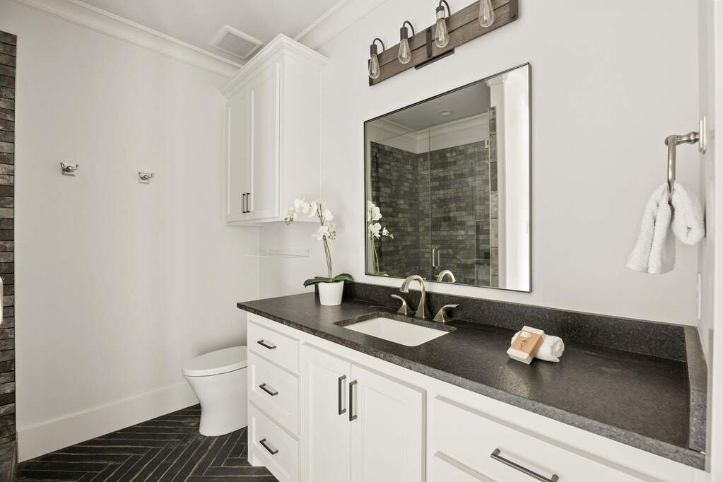 4 Bedroom Single Family Home/House's Image 30