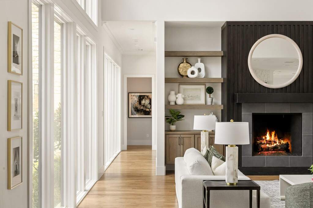 4 Bedroom Single Family Home/House's Image 4