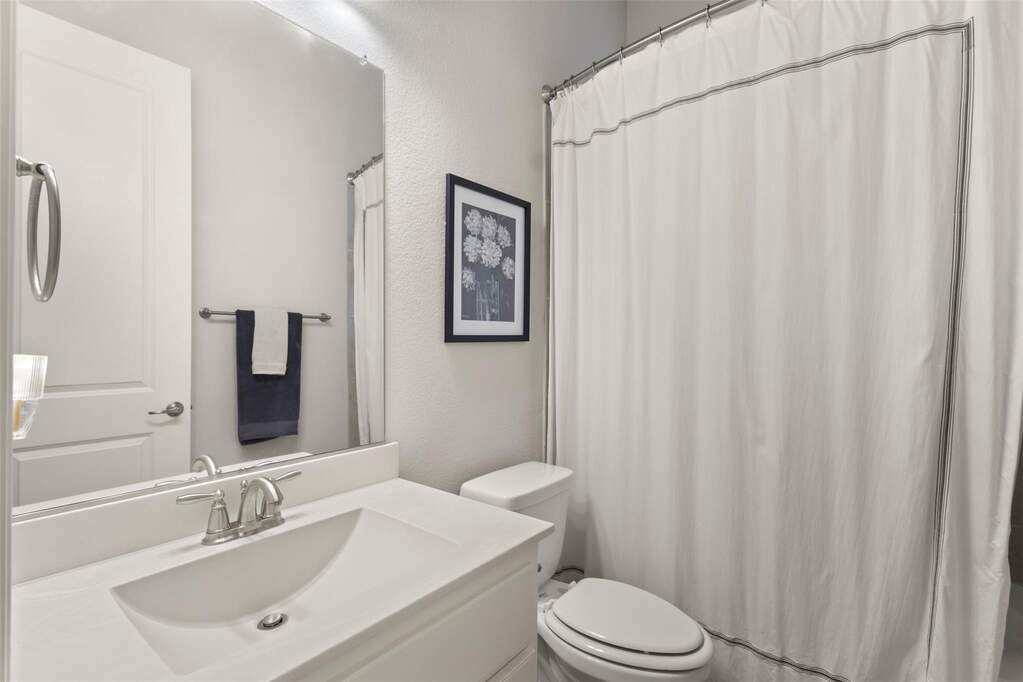 4 Bedroom Single Family Home/House's Image 19