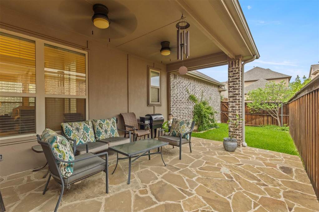 4 Bedroom Single Family Home/House's Image 27
