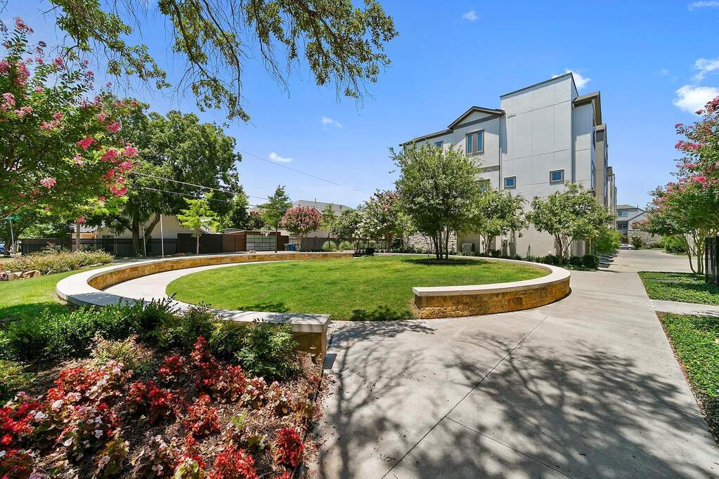 3 Bedroom Single Family Home/House's Image 29