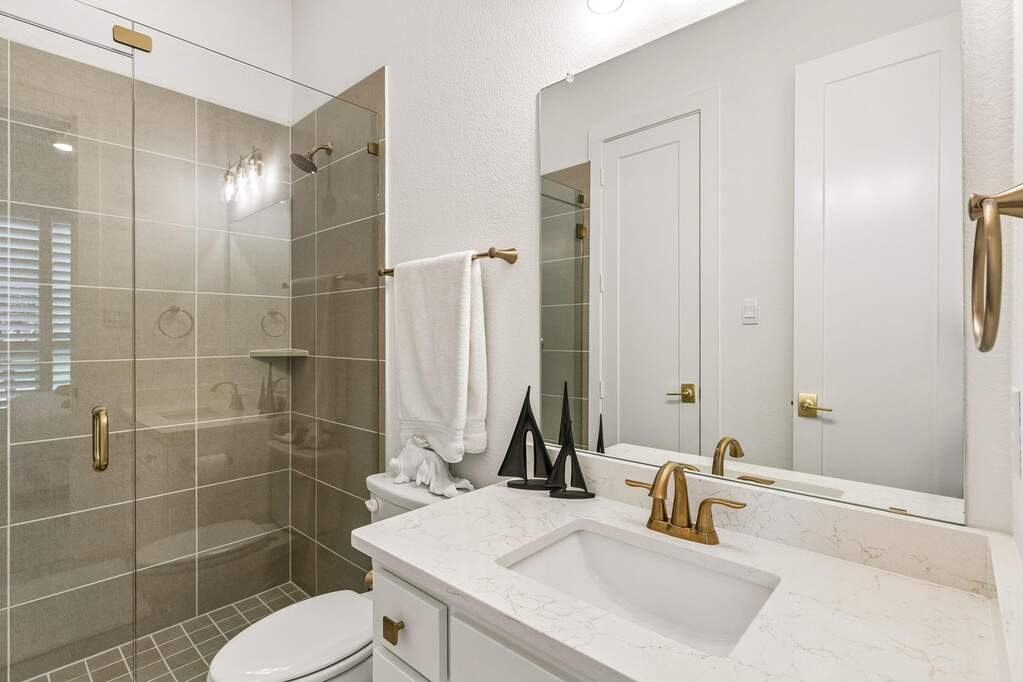 4 Bedroom Single Family Home/House's Image 22