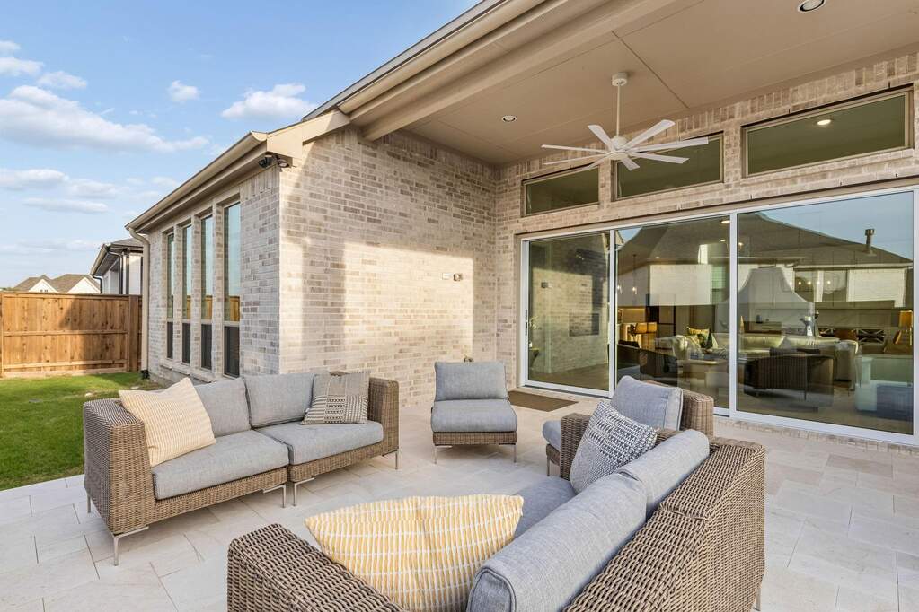 4 Bedroom Single Family Home/House's Image 32