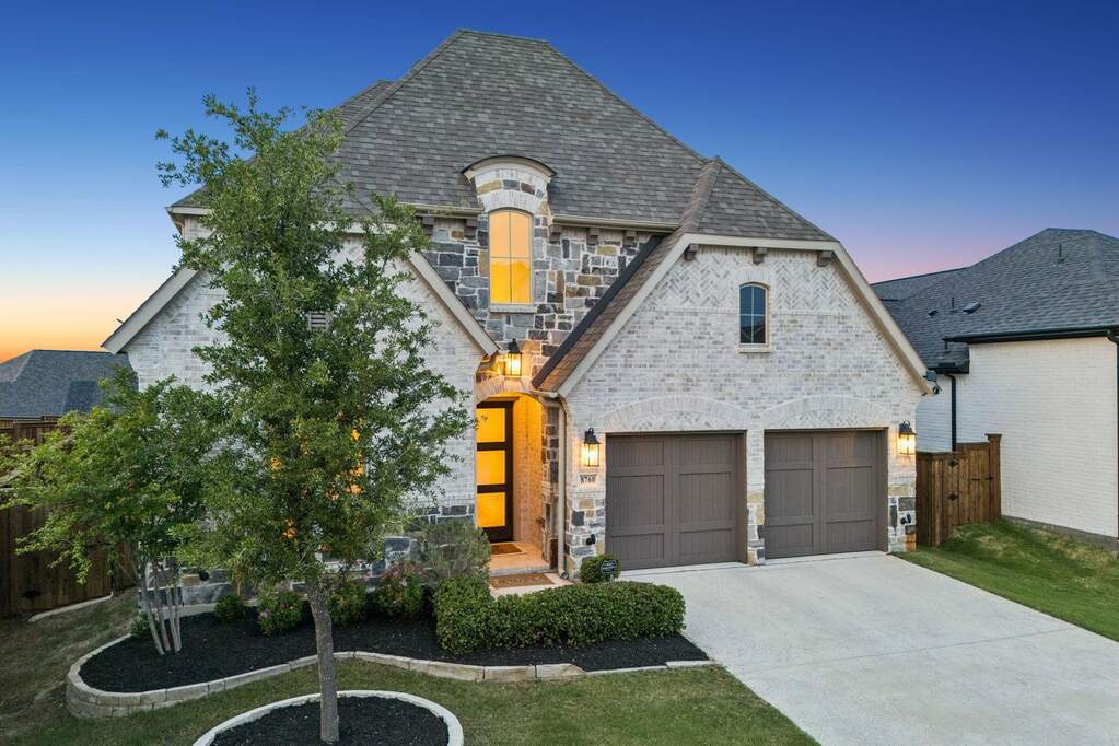 4 Bedroom Single Family Home/House's Image 34