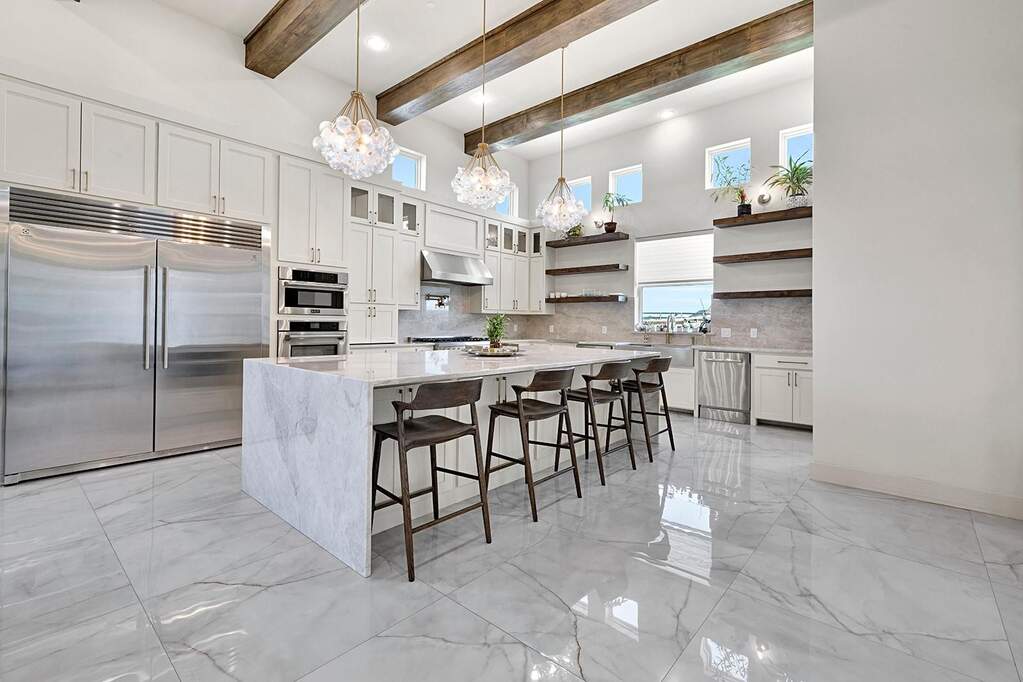 4 Bedroom Single Family Home/House's Image 6