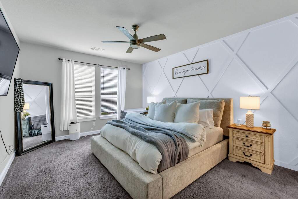 4 Bedroom Single Family Home/House's Image 12