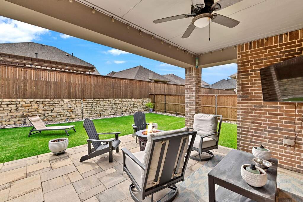 4 Bedroom Single Family Home/House's Image 26
