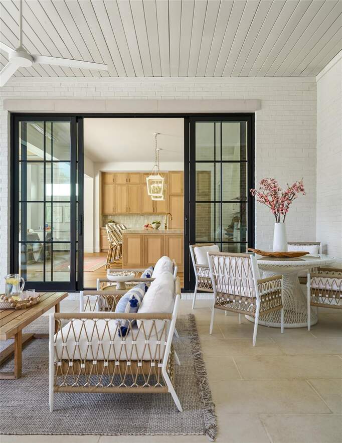 5 Bedroom Single Family Home/House's Image 25