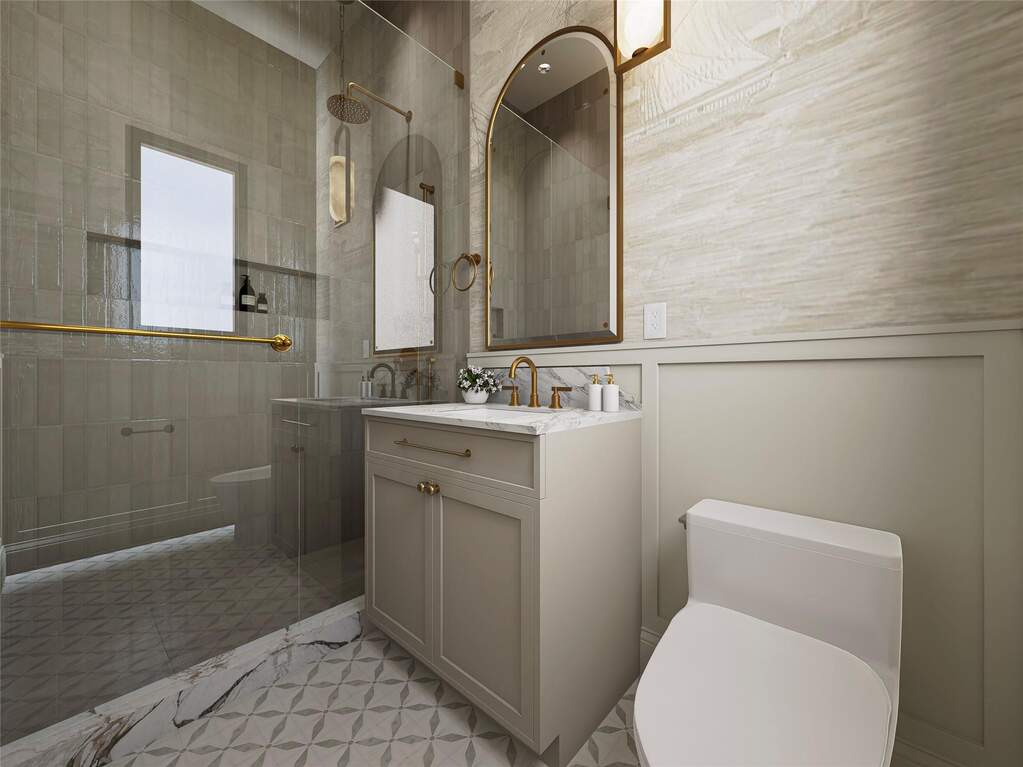 5 Bedroom Single Family Home/House's Image 28