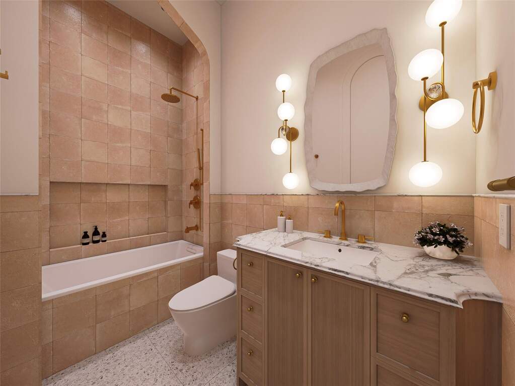 5 Bedroom Single Family Home/House's Image 31