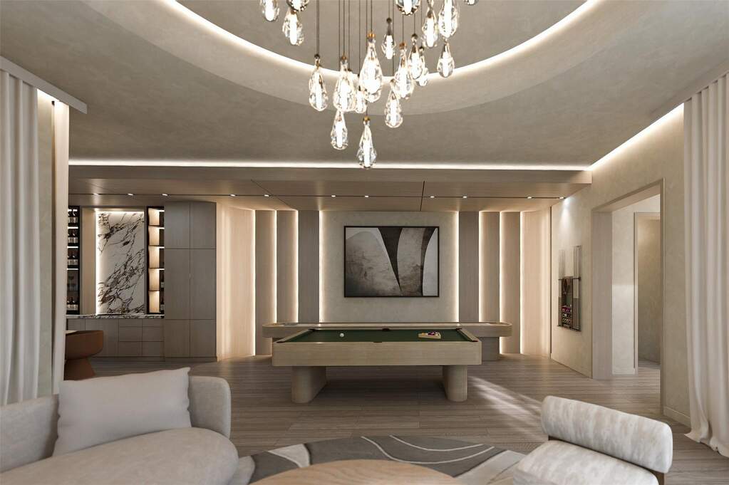 5 Bedroom Single Family Home/House's Image 23
