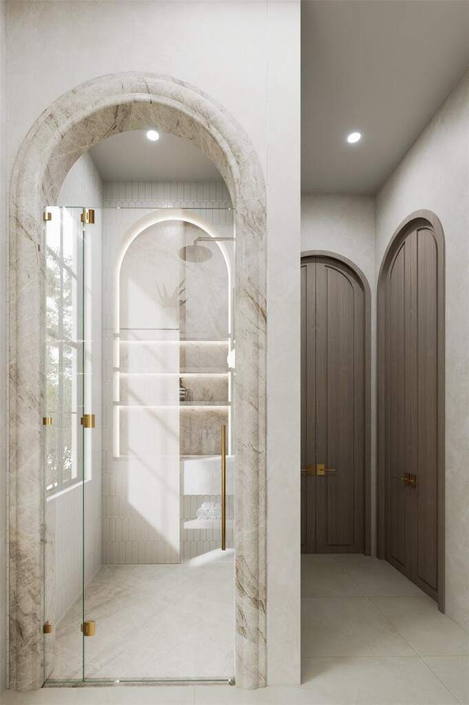 5 Bedroom Single Family Home/House's Image 28