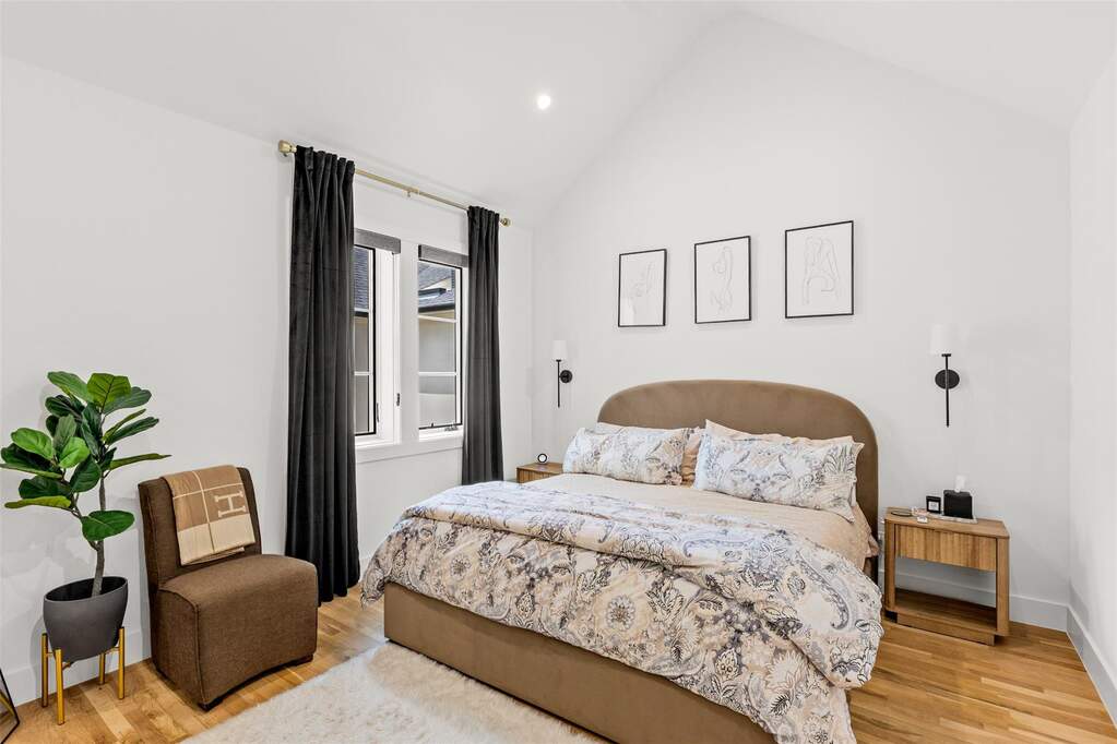 2 Bedroom Apartment/Flat's Image 14