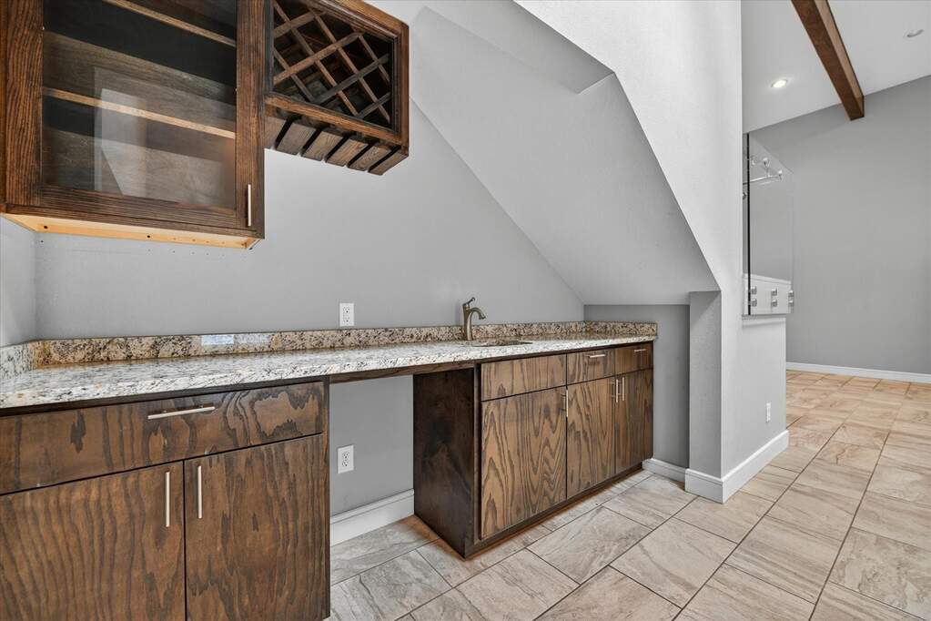 4 Bedroom Single Family Home/House's Image 11