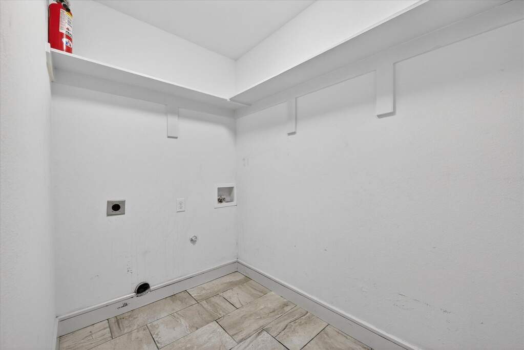 4 Bedroom Single Family Home/House's Image 16