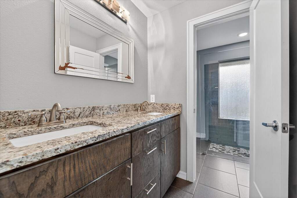 4 Bedroom Single Family Home/House's Image 22