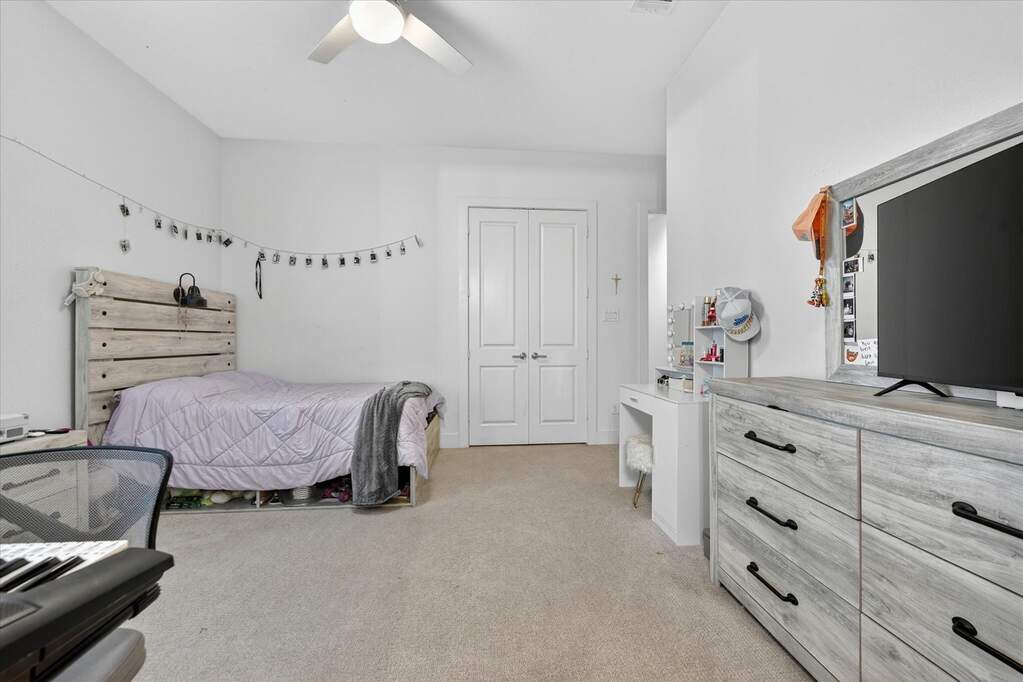 4 Bedroom Single Family Home/House's Image 29