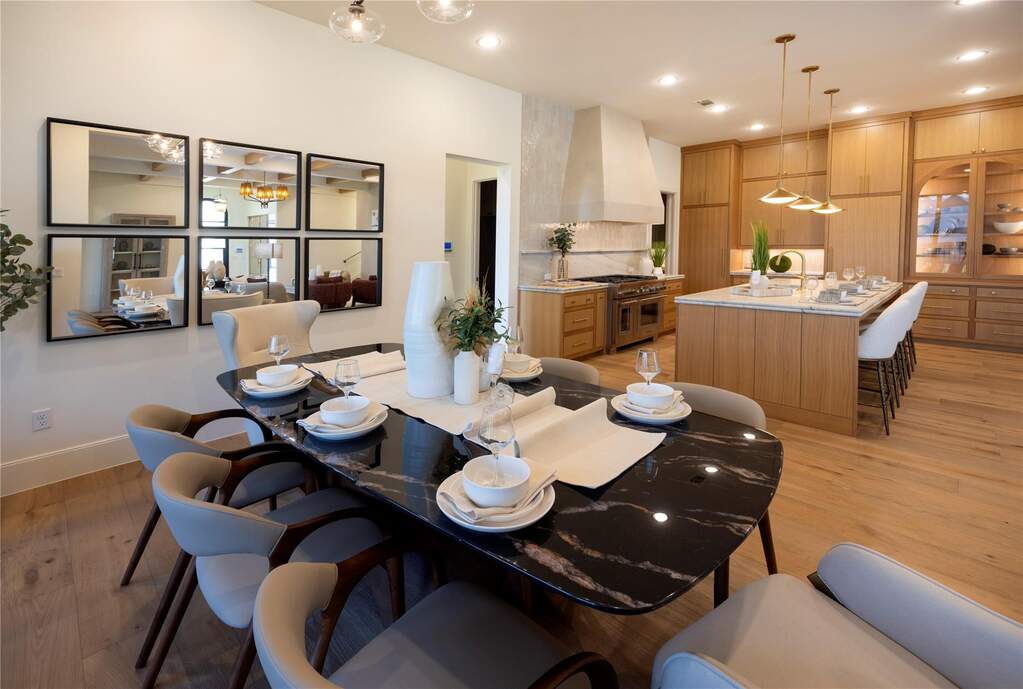 4 Bedroom Single Family Home/House's Image 13