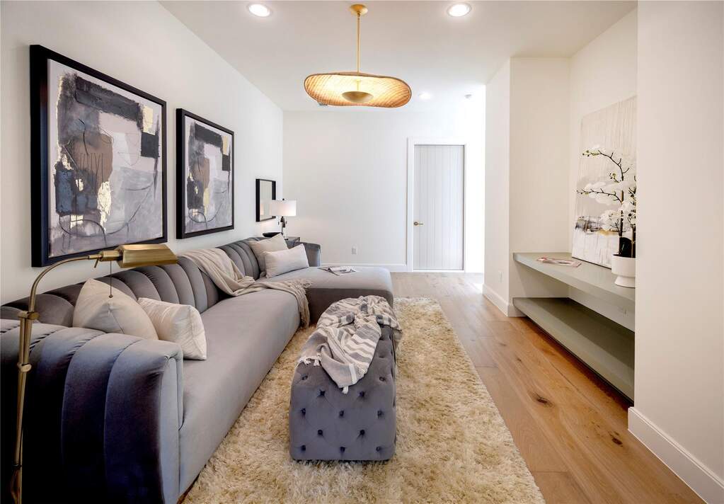 4 Bedroom Single Family Home/House's Image 28