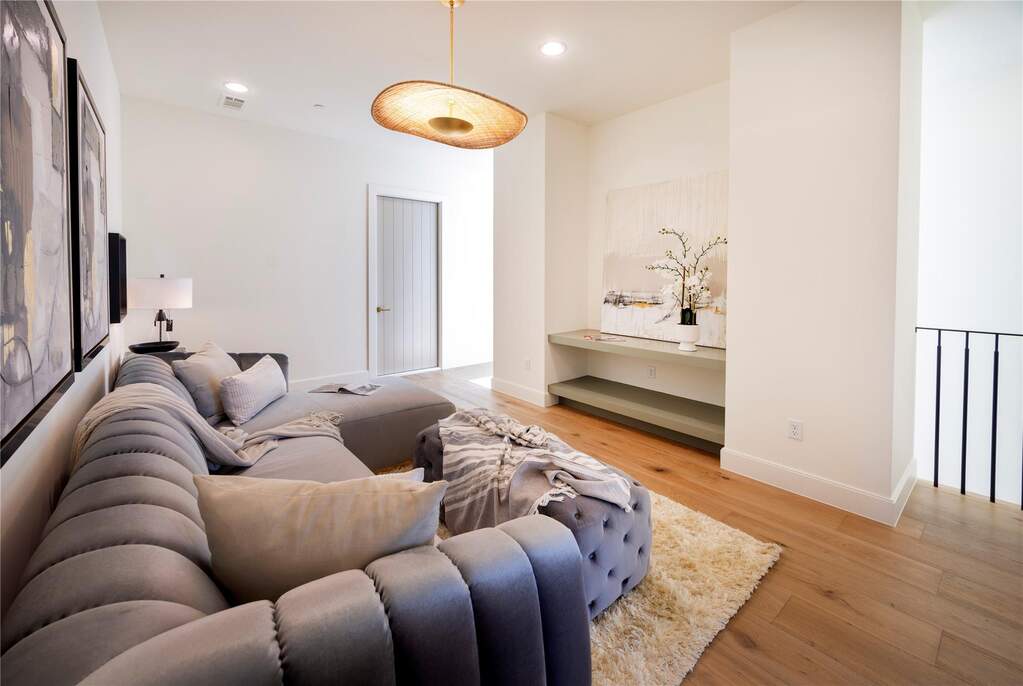 4 Bedroom Single Family Home/House's Image 29