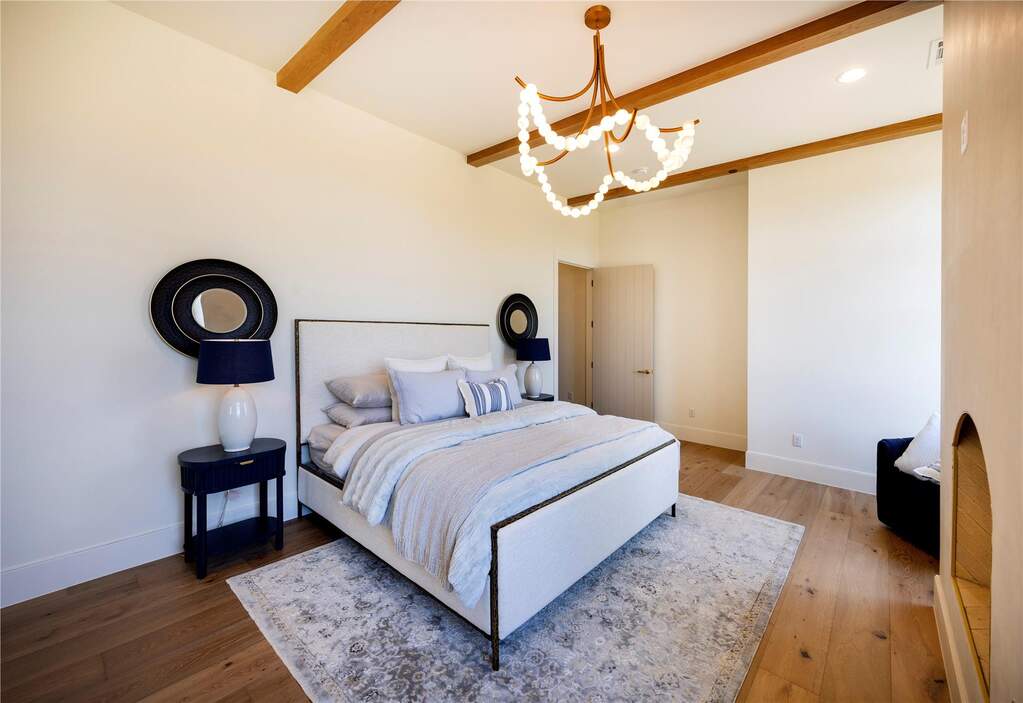 4 Bedroom Single Family Home/House's Image 31