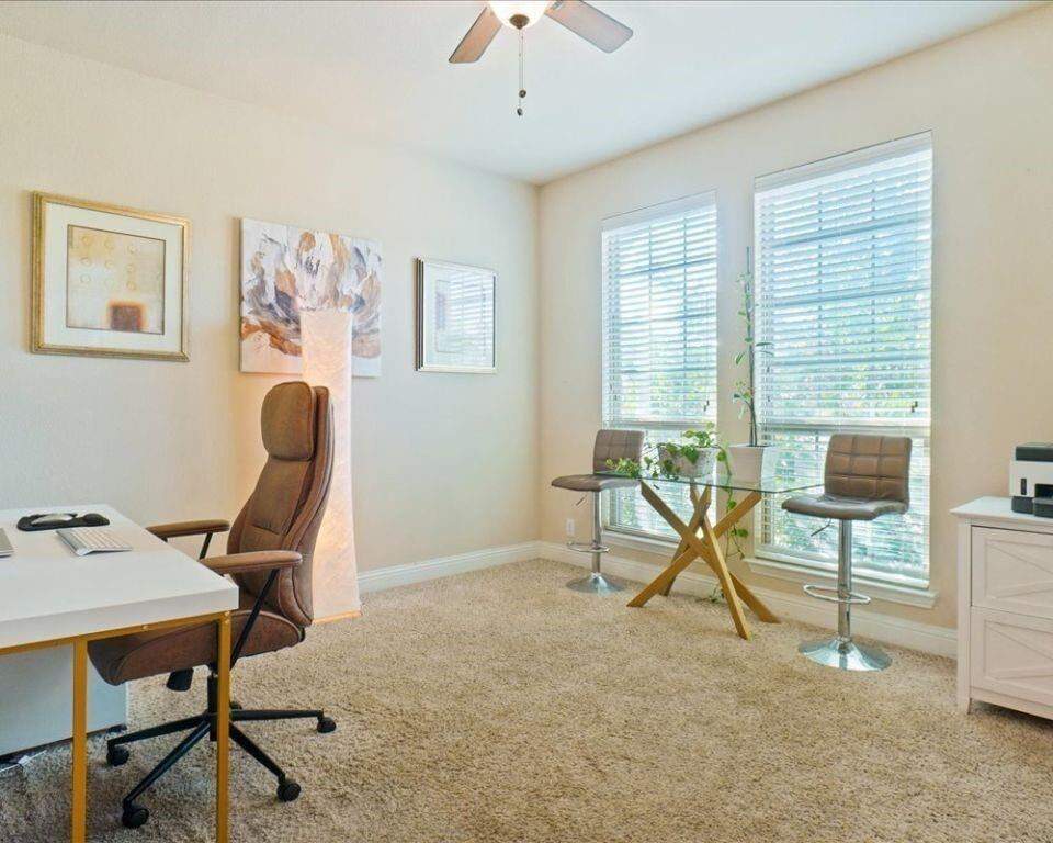 4 Bedroom Single Family Home/House's Image 15