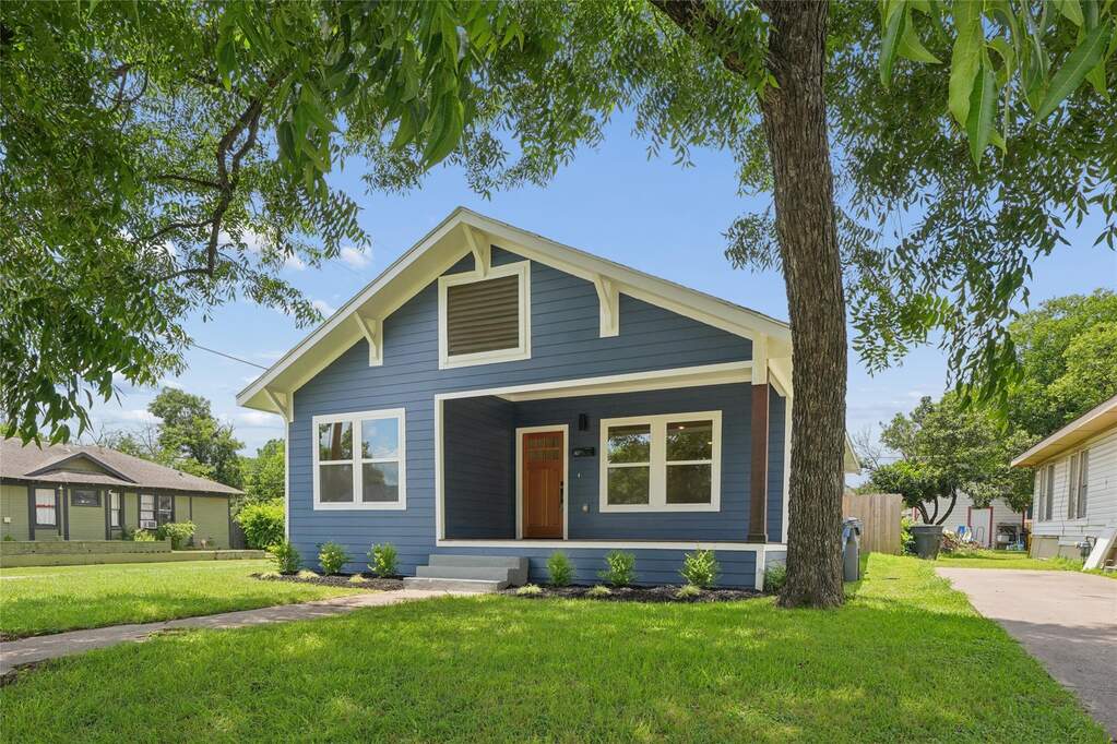 4 Bedroom Single Family Home/House's Image 34