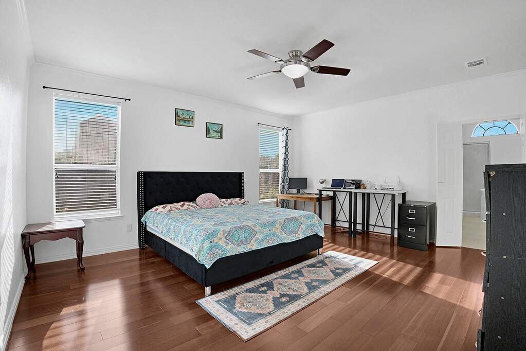 4 Bedroom Single Family Home/House's Image 24