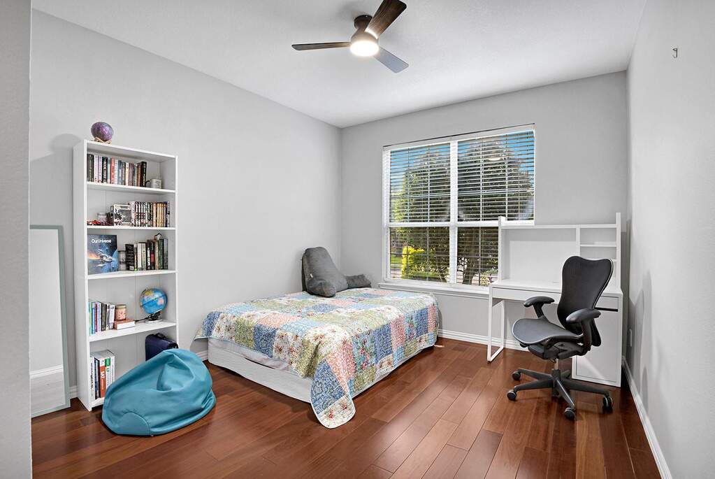 4 Bedroom Single Family Home/House's Image 32