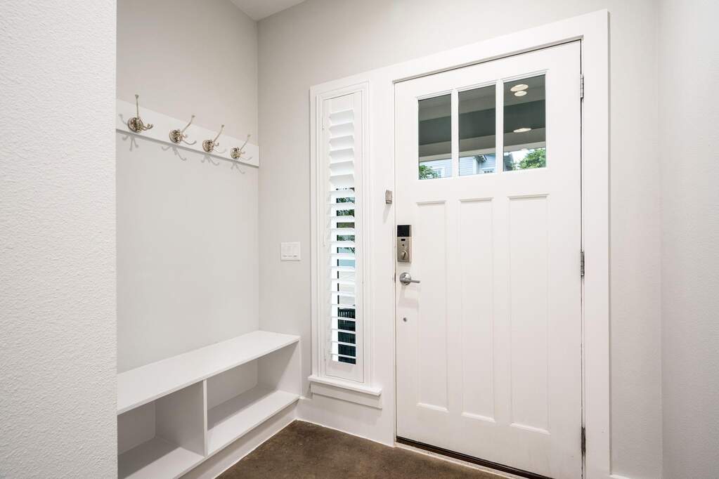 3 Bedroom Single Family Home/House's Image 14