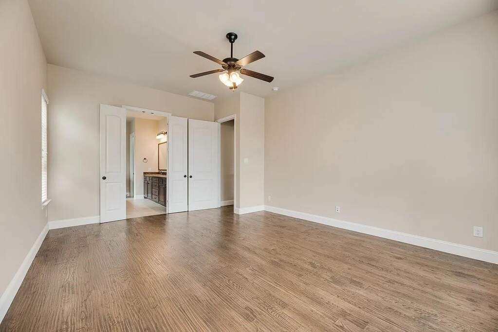 4 Bedroom Single Family Home/House's Image 23