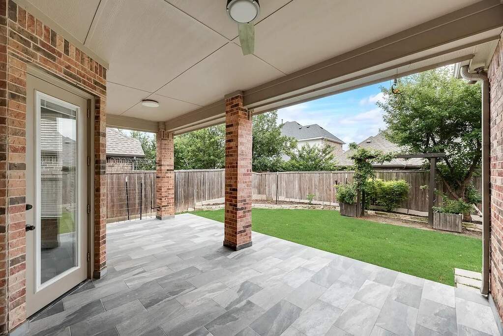 4 Bedroom Single Family Home/House's Image 24