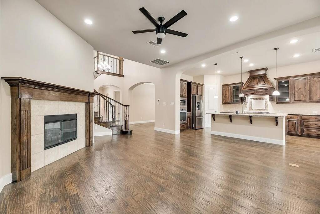 4 Bedroom Single Family Home/House's Image 5