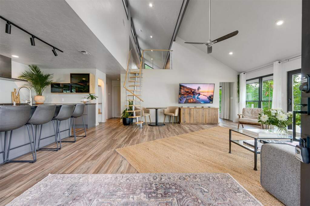 3 Bedroom Single Family Home/House's Image 8