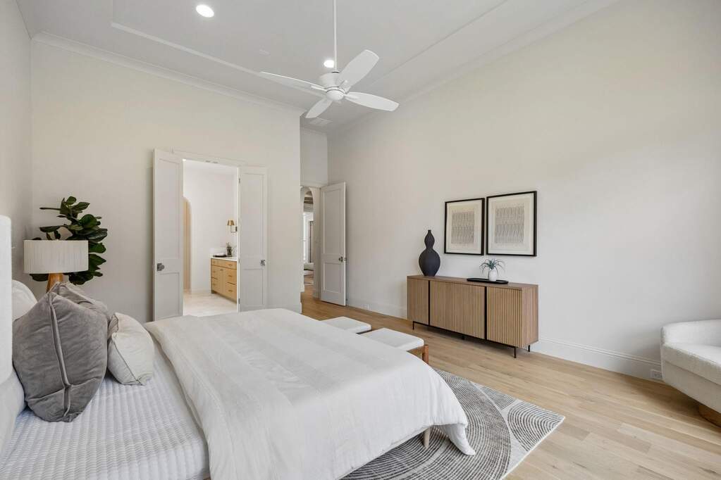 4 Bedroom Single Family Home/House's Image 15