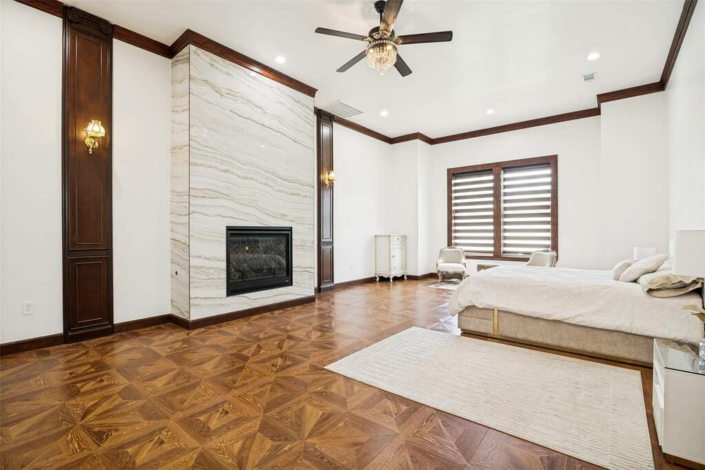 4 Bedroom Single Family Home/House's Image 14