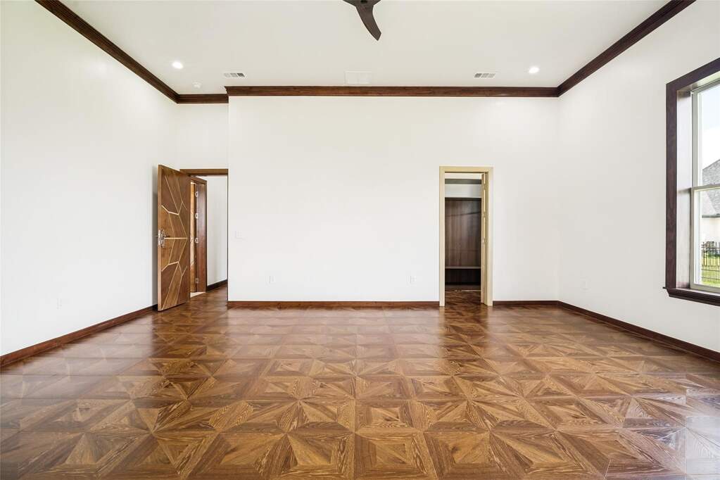 4 Bedroom Single Family Home/House's Image 26