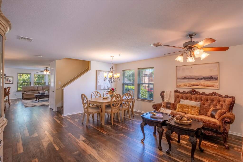 4 Bedroom Single Family Home/House's Image 15