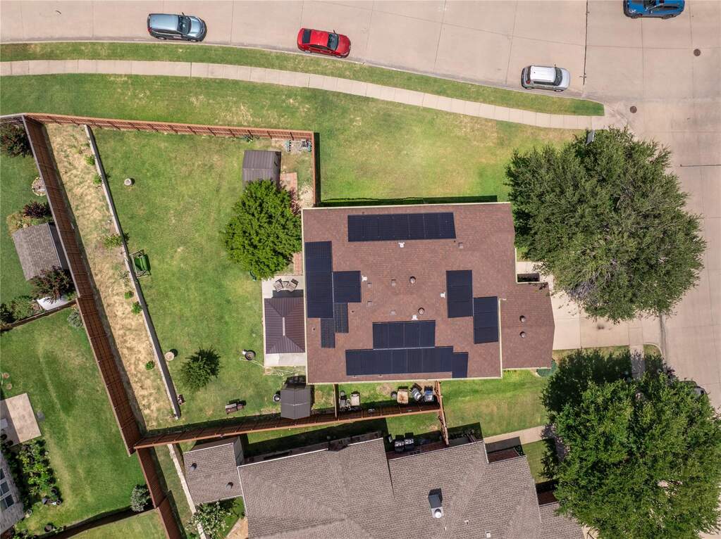4 Bedroom Single Family Home/House's Image 18