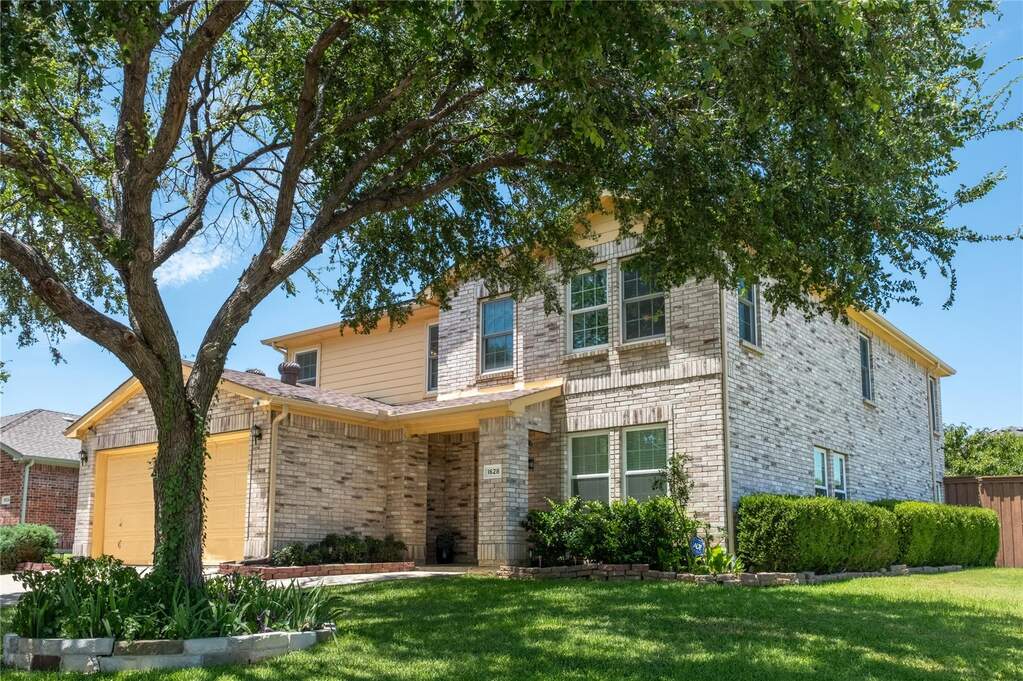 4 Bedroom Single Family Home/House's Image 19